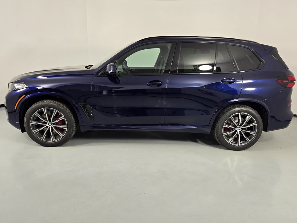 New 2026 BMW X5 xDrive40i w/ M Sport Package image 4