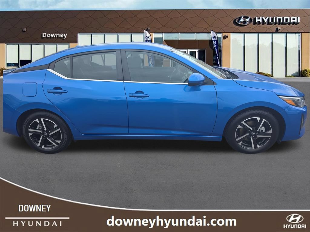 Used 2024 Nissan Sentra SV FWD image 6