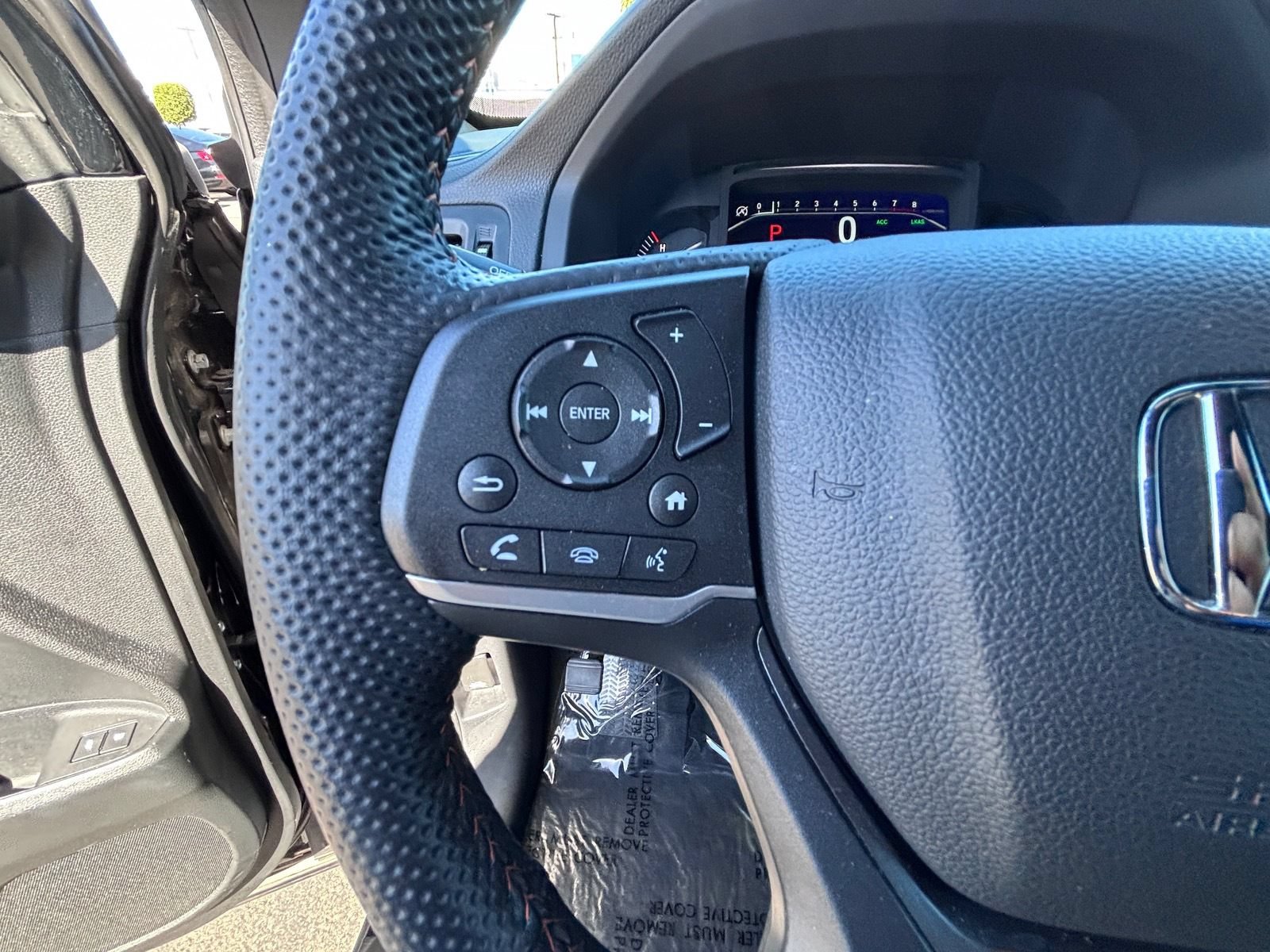 Certified 2025 Honda Passport TrailSport image 25