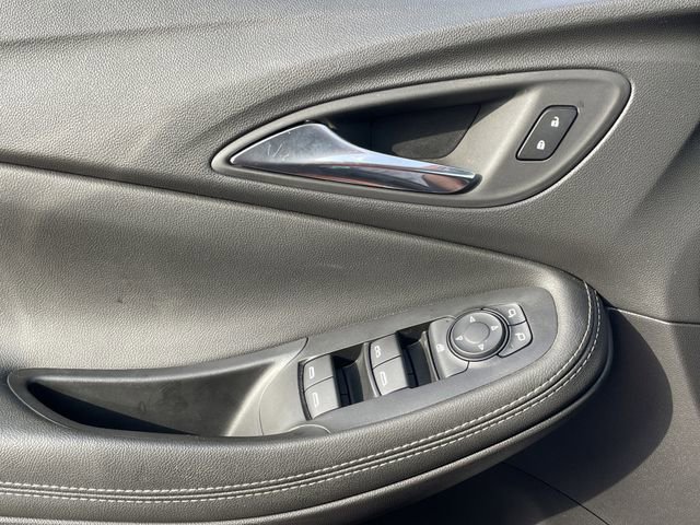 Used 2023 Buick Encore GX Select image 24