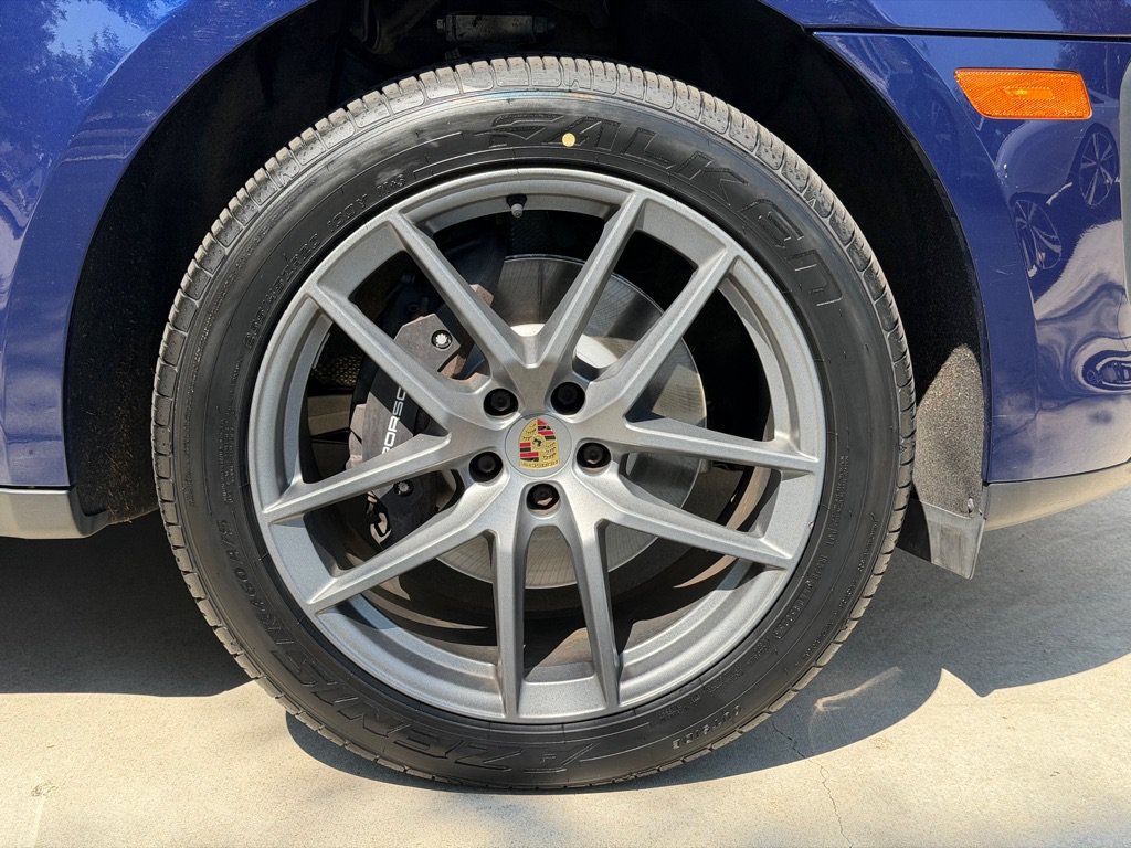 Used 2022 Porsche Macan AWD/4WD image 19