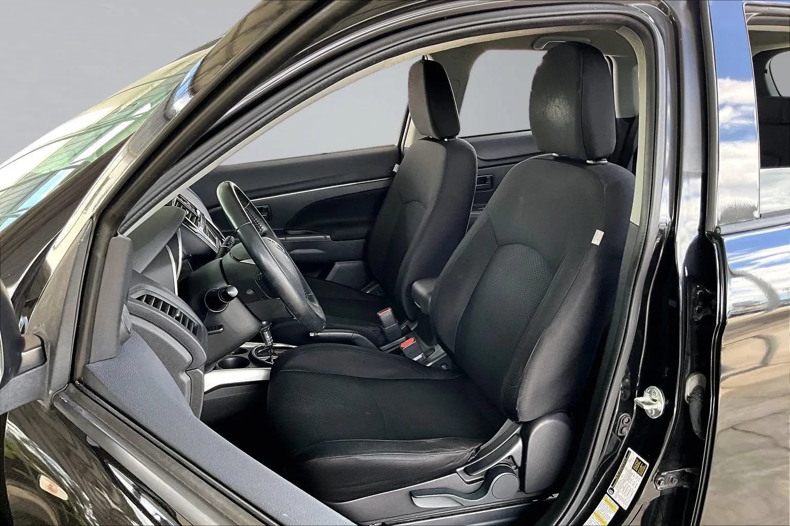 Used 2014 Mitsubishi Outlander Sport ES FWD image 17
