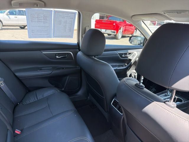 Used 2016 Nissan Altima 2.5 SL FWD image 23