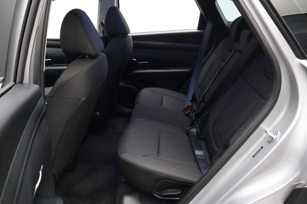 Used 2026 Hyundai Tucson SE image 19