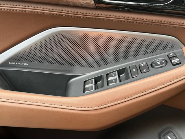 New 2026 Acura MDX w/ Advance Package AWD/4WD image 16