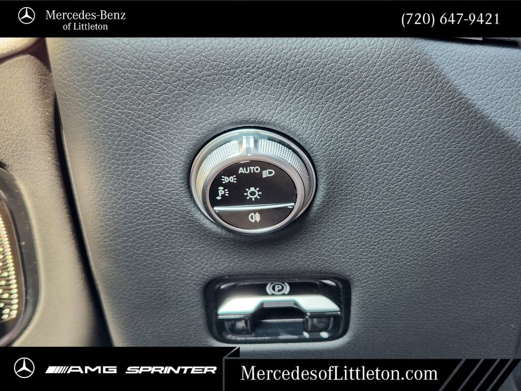 New 2026 Mercedes-Benz GLC 300 4MATIC image 23