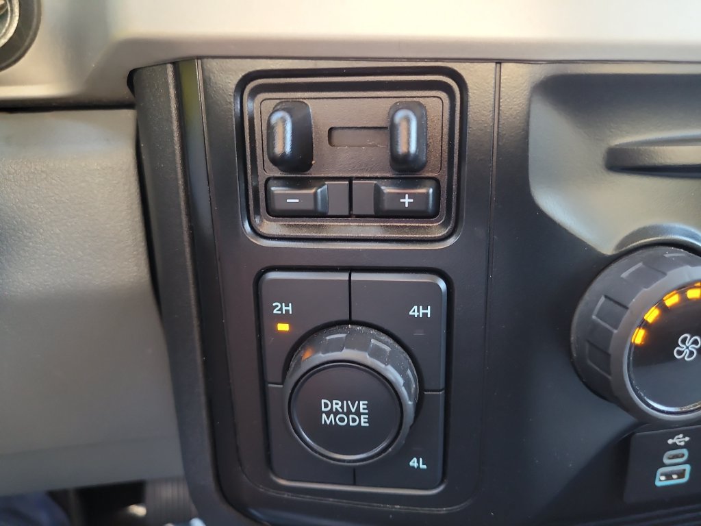 Used 2024 Ford F250 XLT AWD/4WD image 29