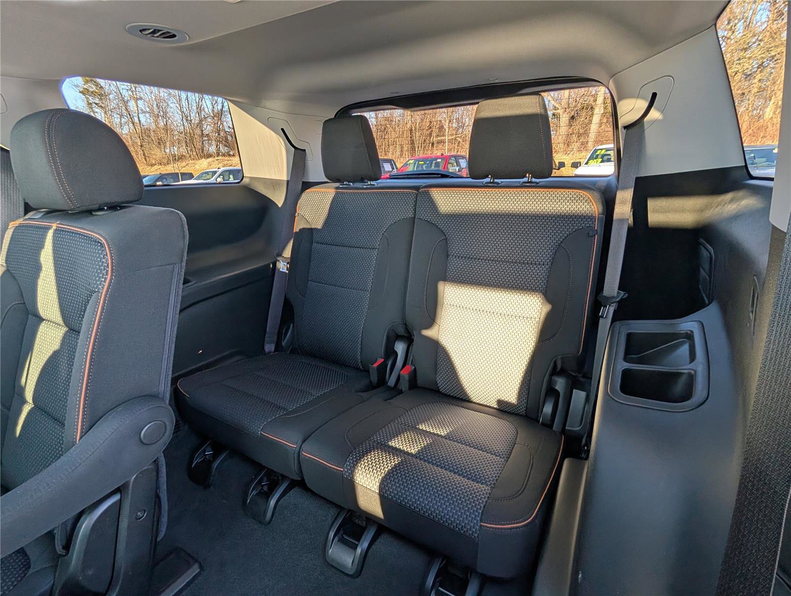 Used 2023 GMC Acadia AT4 image 15