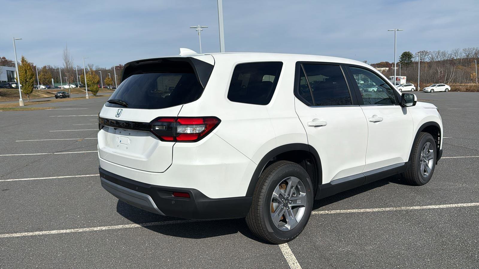 New 2025 Honda Pilot EX-L image 6