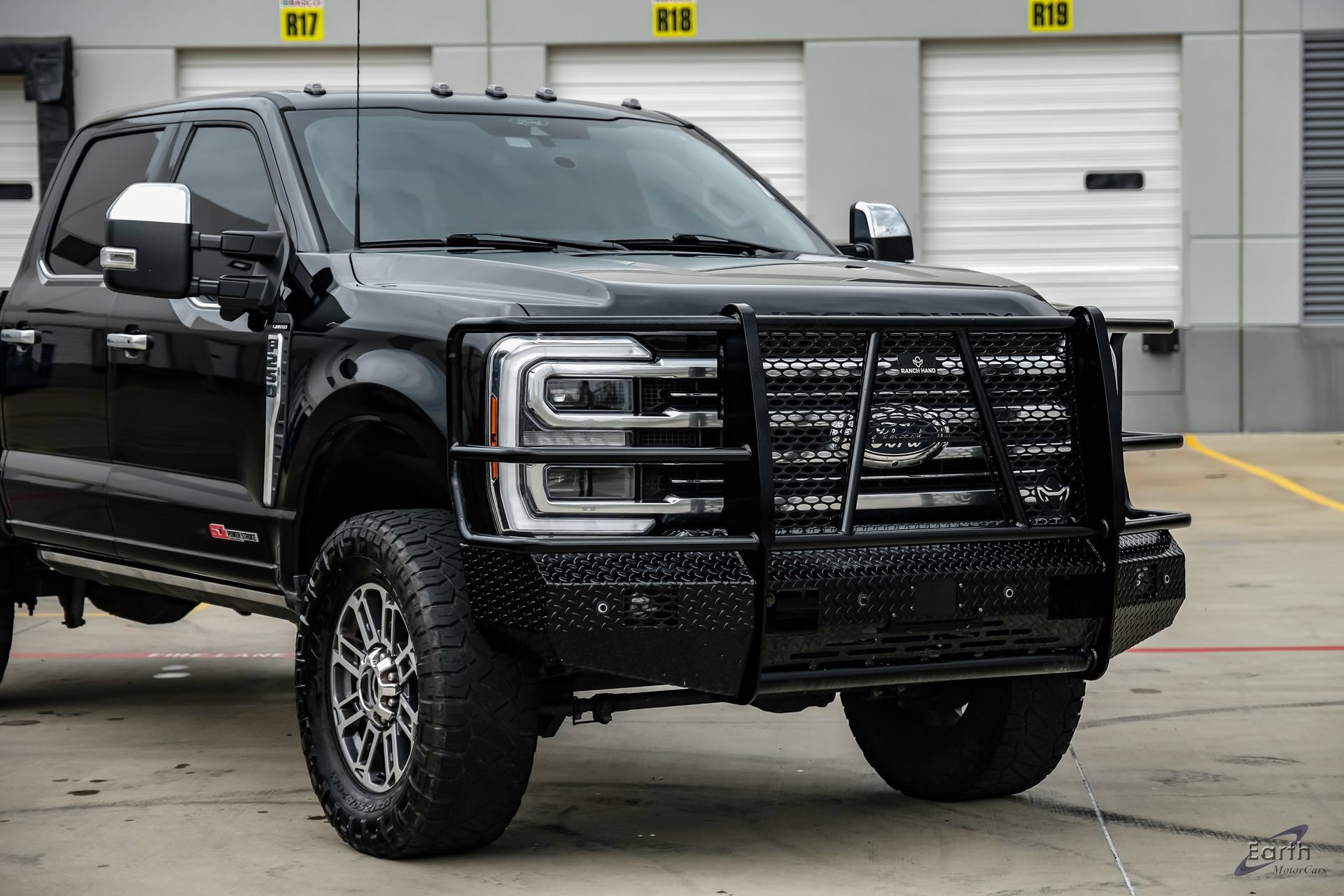 Used 2024 Ford F250 Limited w/ FX4 Off-Road Package AWD/4WD image 27