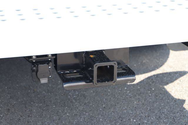 New 2026 Ford F350 XL w/ XL Chrome Package image 10