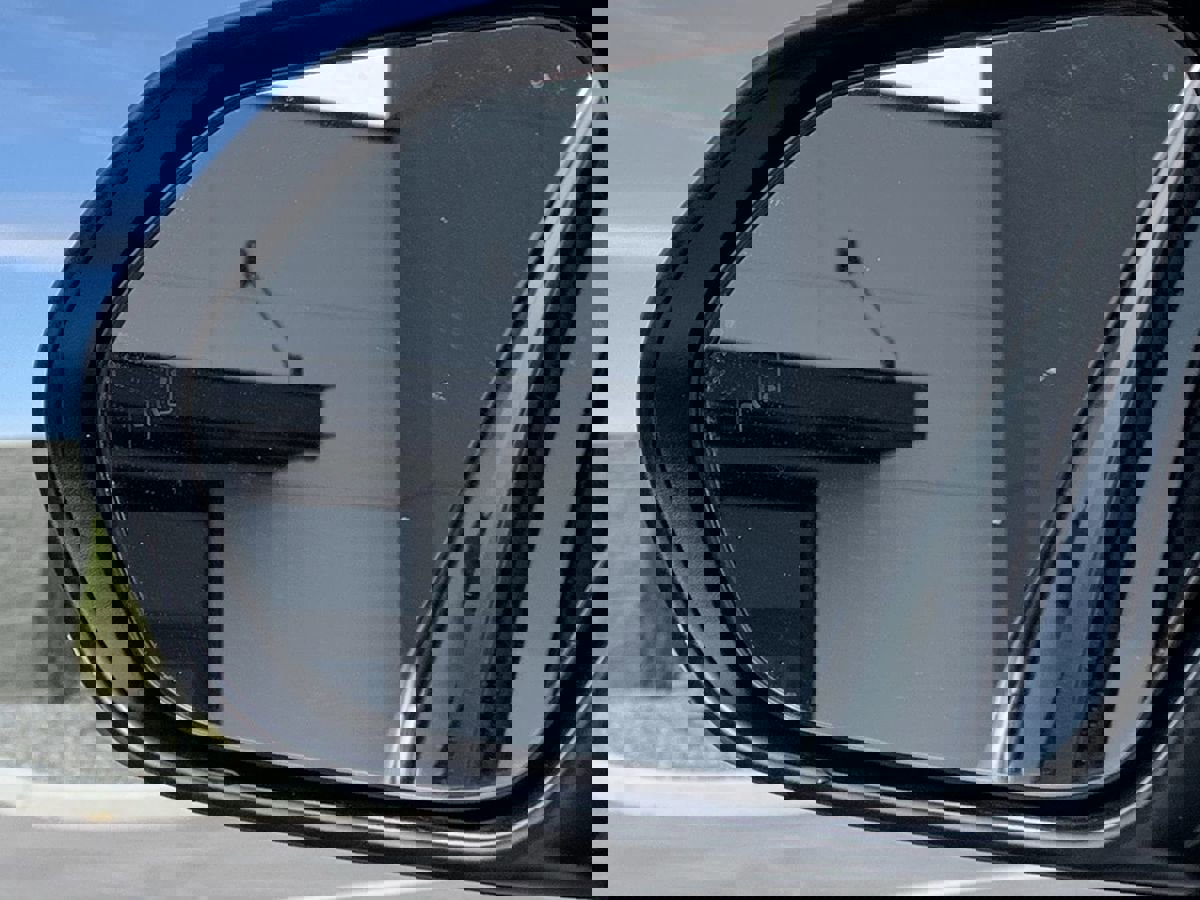 Used 2025 Toyota Camry SE image 13