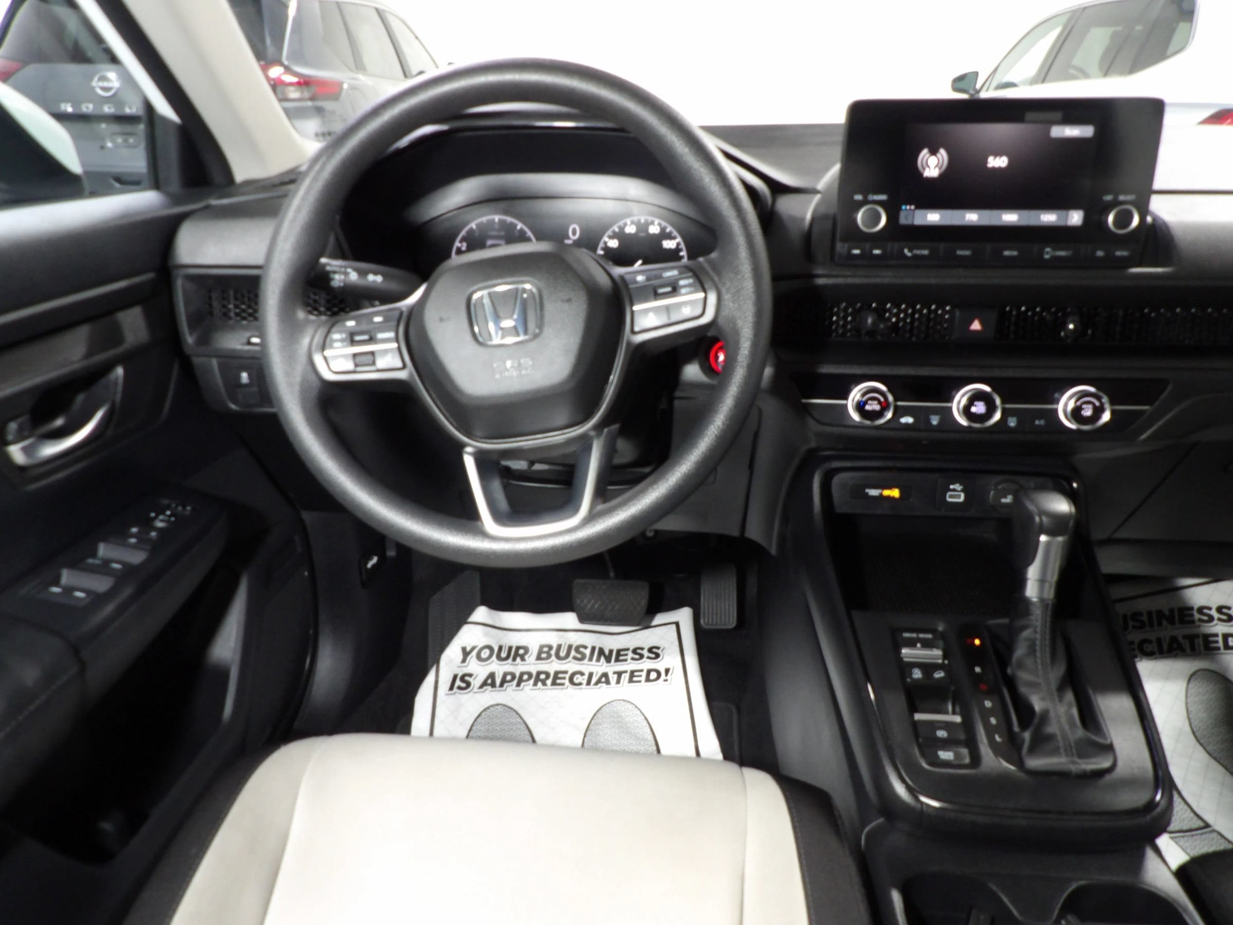 Used 2023 Honda CR-V LX image 12