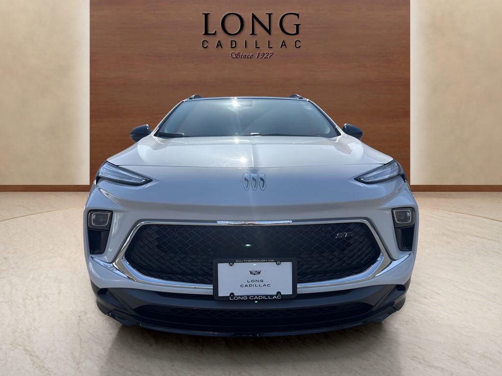 Used 2024 Buick Encore GX Sport Touring w/ Comfort Package image 8