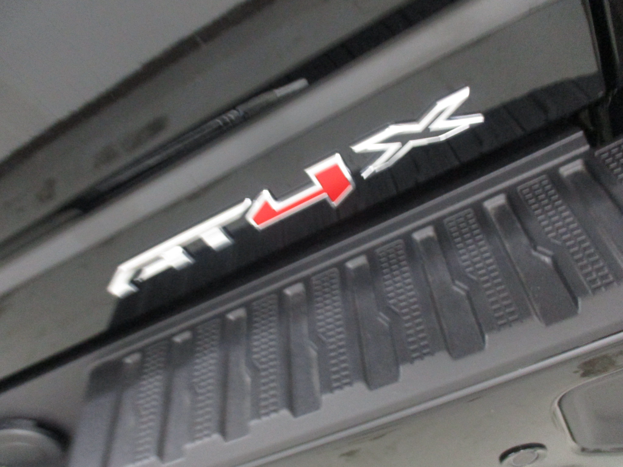 New 2026 GMC Sierra 2500 AT4X AWD/4WD image 12