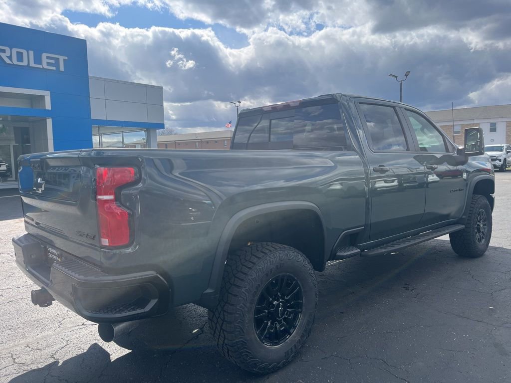New 2026 Chevrolet Silverado 2500 ZR2 w/ LPO, Dark Essentials Package image 7