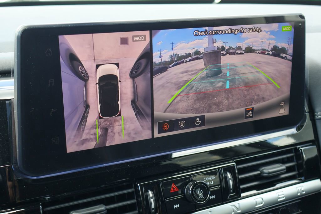 New 2026 Nissan Pathfinder Platinum image 4