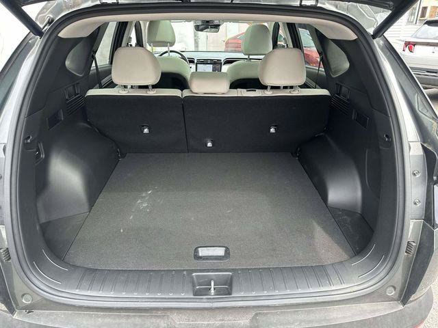 Used 2024 Hyundai Tucson Limited AWD/4WD image 12