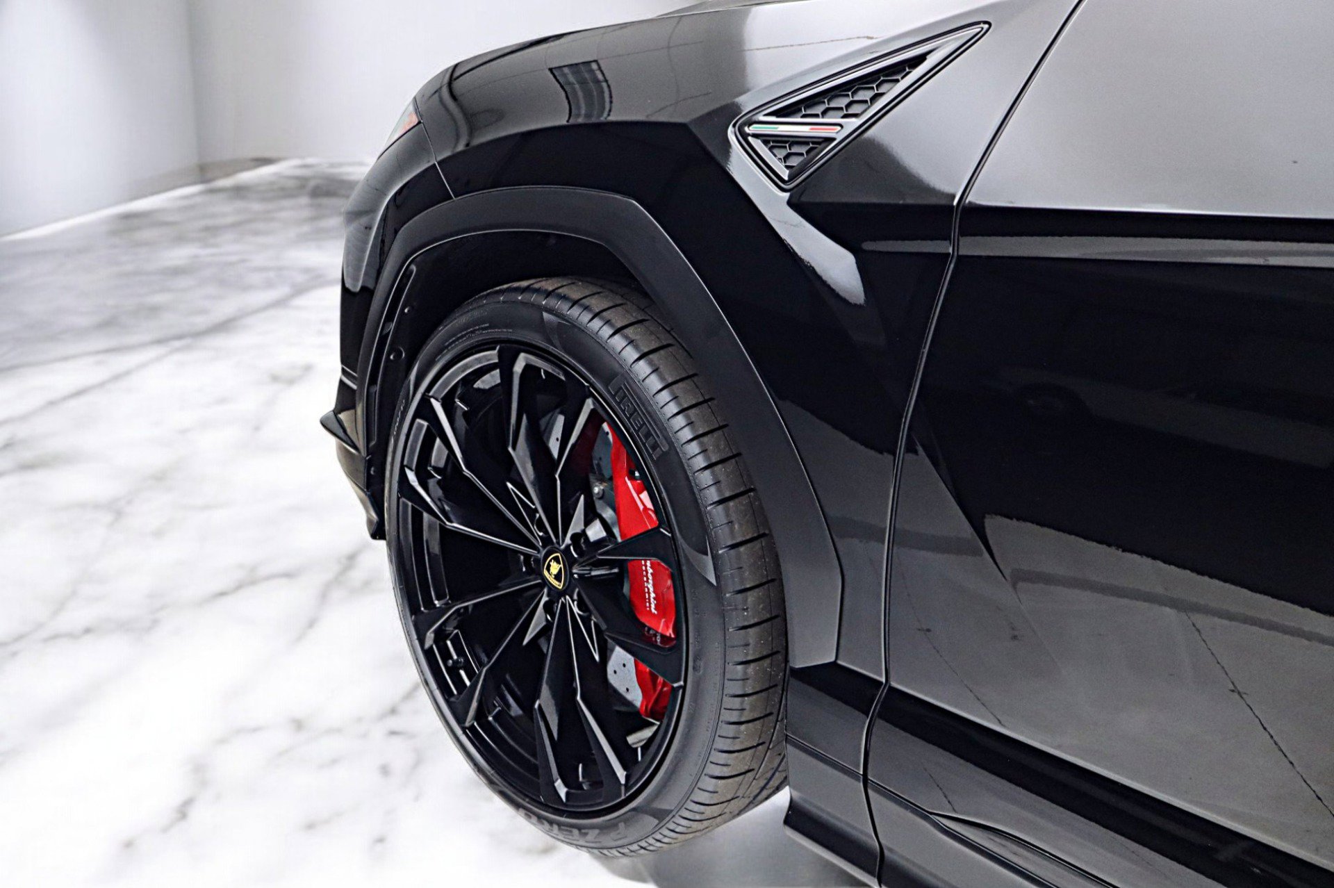 Used 2024 Lamborghini Urus S image 20