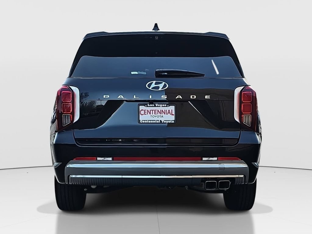 Used 2025 Hyundai Palisade Calligraphy FWD image 6