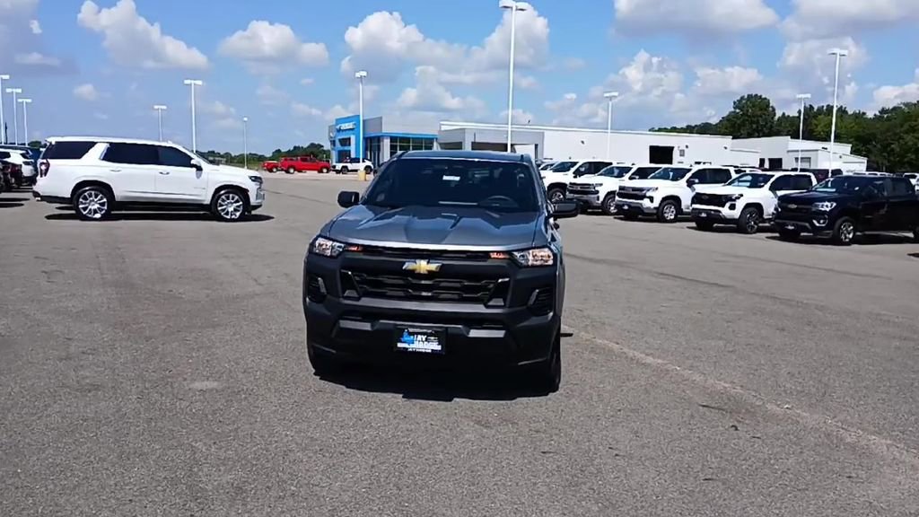New 2026 Chevrolet Colorado W/T image 3