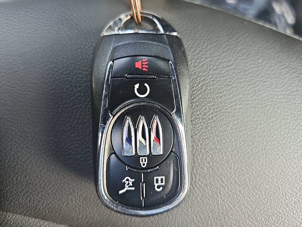 Used 2024 Buick Envista Sport Touring w/ Convenience I Package FWD image 40