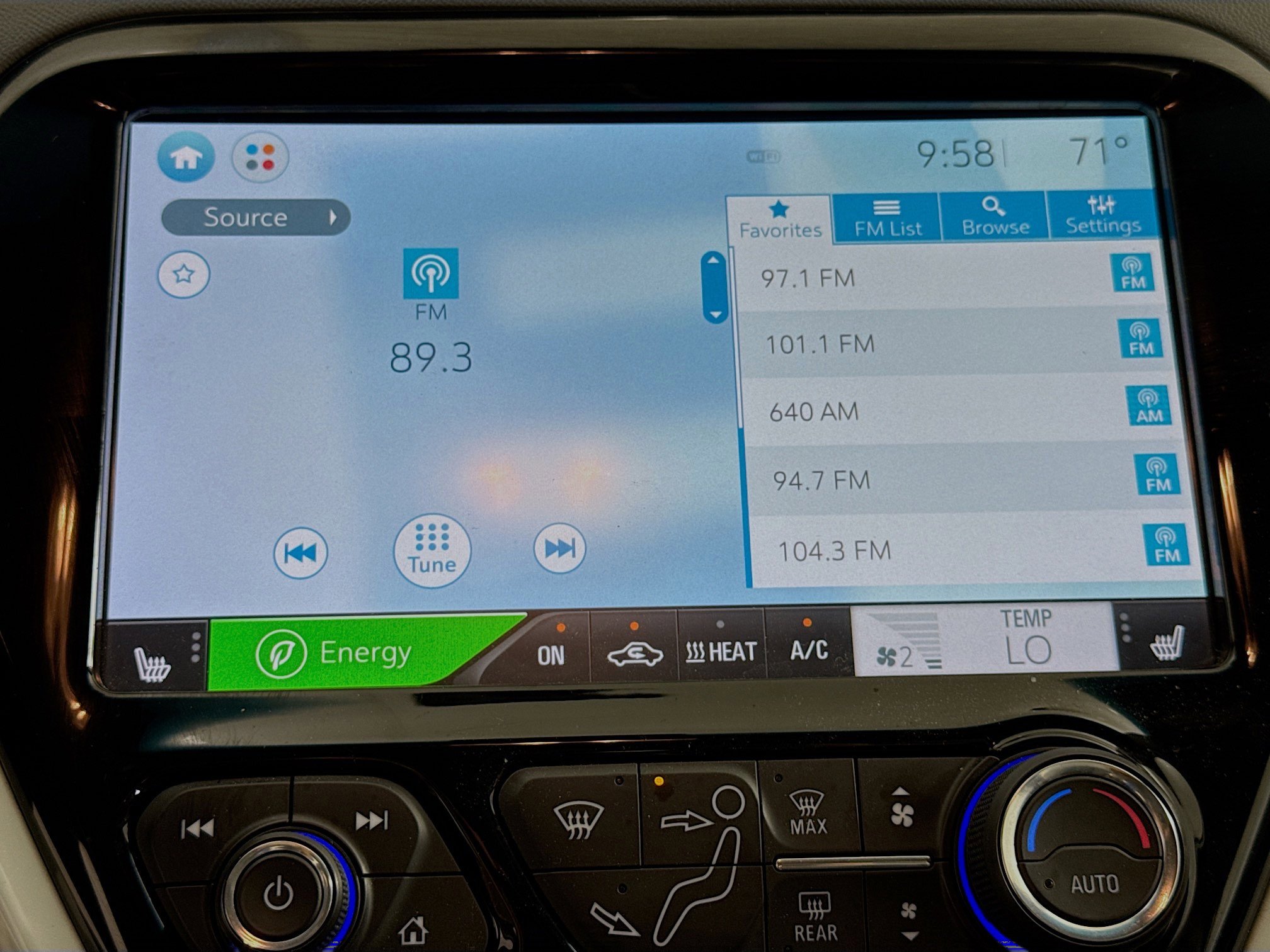 Used 2020 Chevrolet Bolt LT FWD image 15