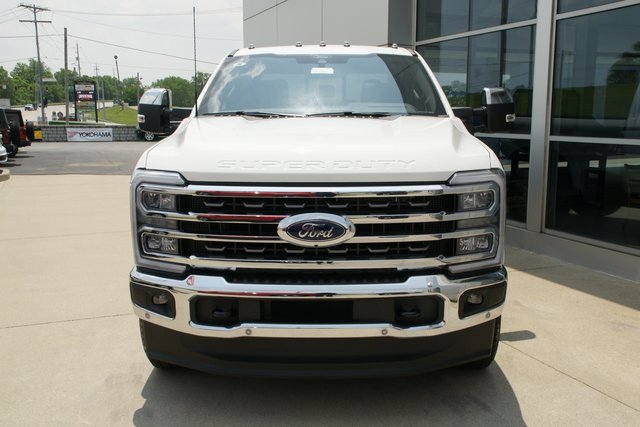 New 2025 Ford F350 King Ranch w/ Chrome Package image 6