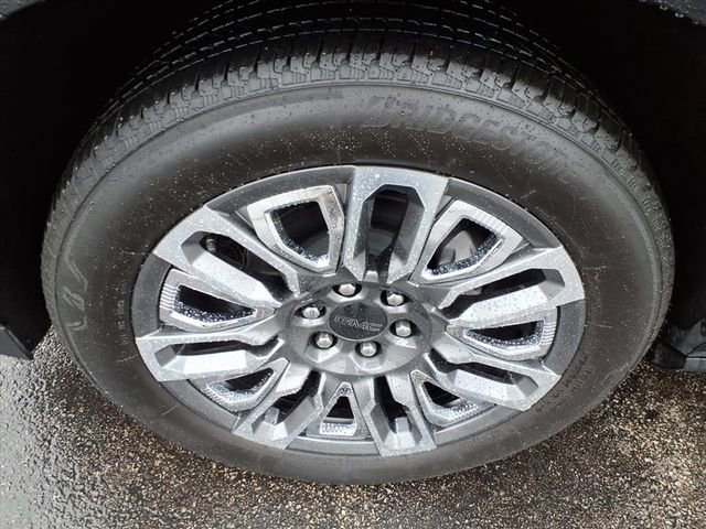 Used 2024 GMC Yukon XL Denali Ultimate image 13