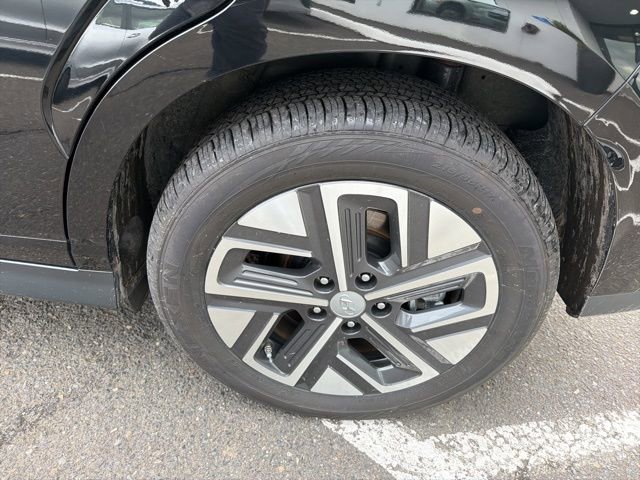Used 2023 Hyundai Kona SEL w/ Cargo Package image 19