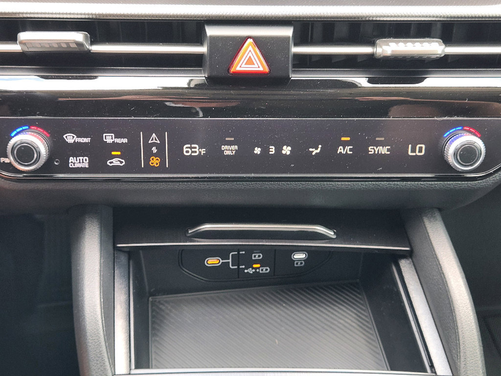 New 2026 Kia Sportage LX image 14