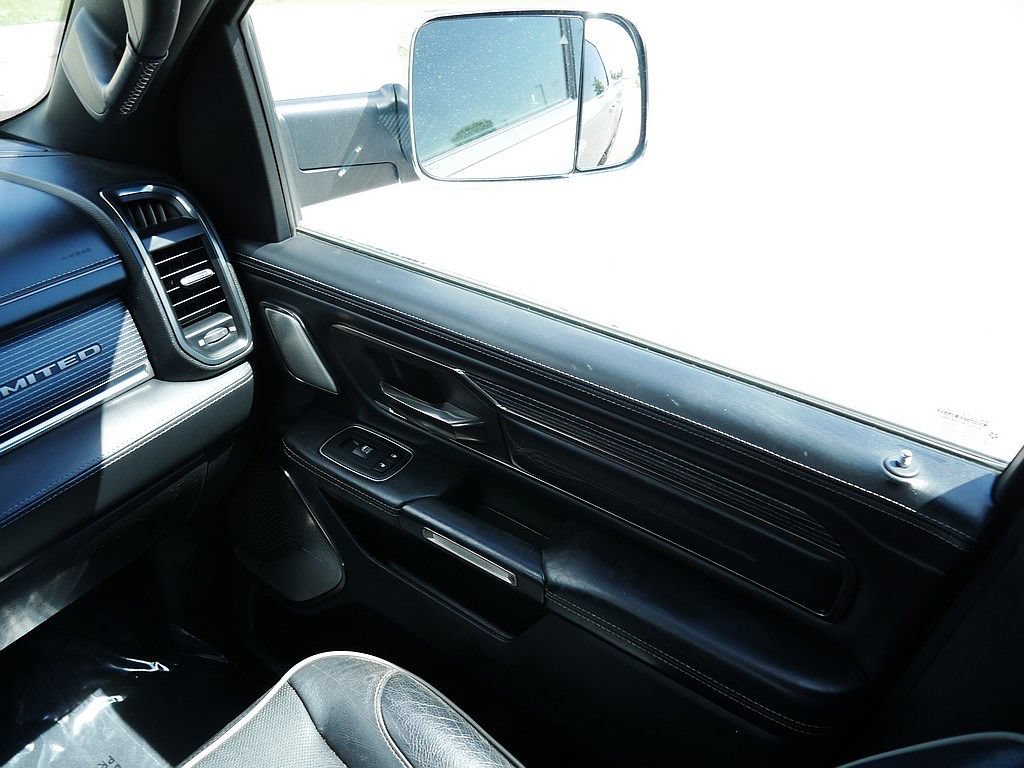 Used 2019 RAM 1500 Limited AWD/4WD image 24