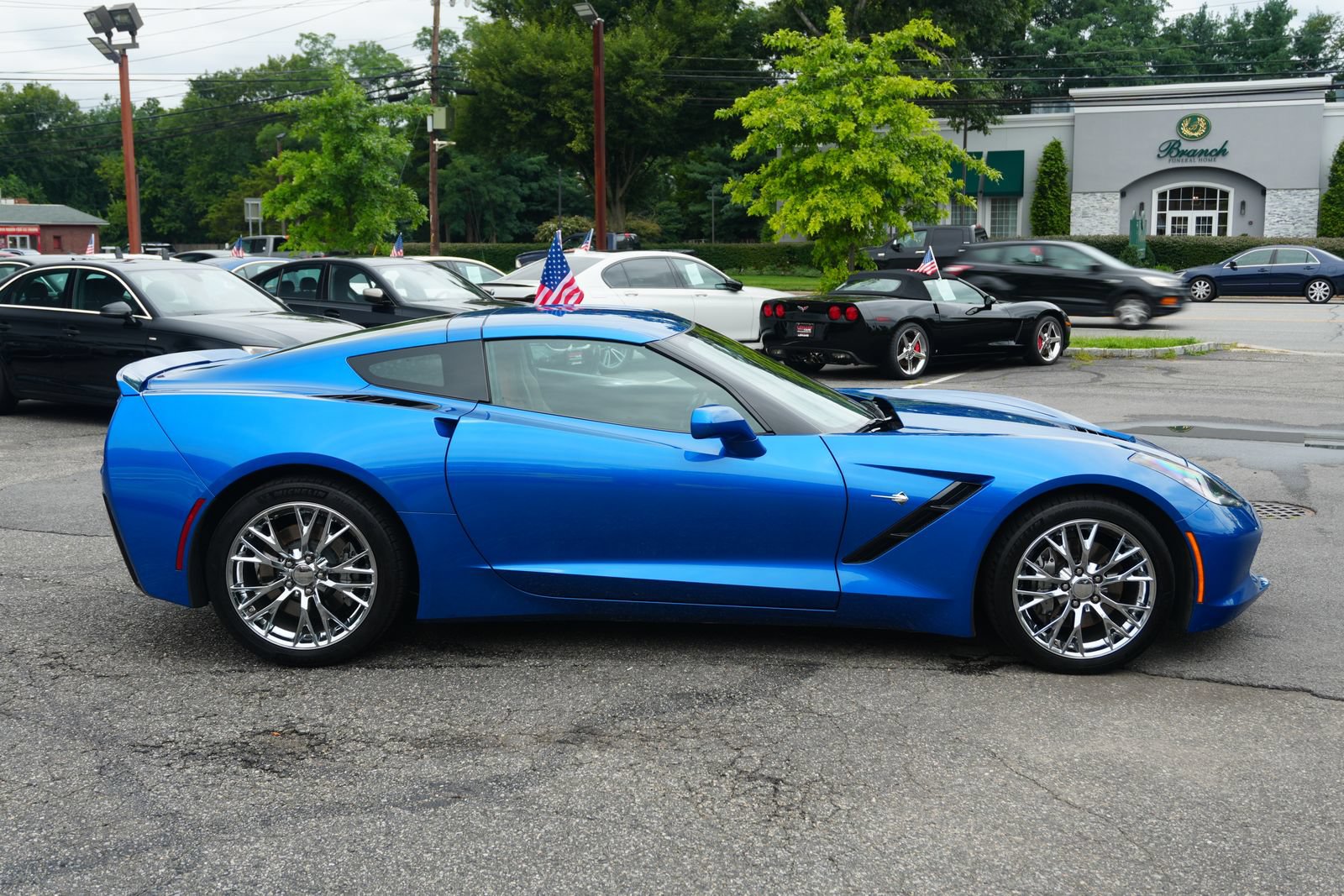 Used 2016 Chevrolet Corvette Stingray Coupe w/ 3LT Preferred Equipment Group RWD image 4