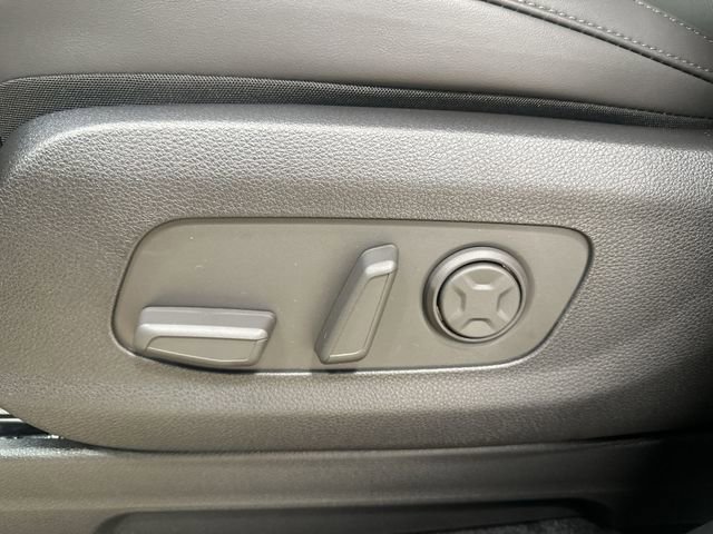 New 2026 Kia Carnival EX image 15