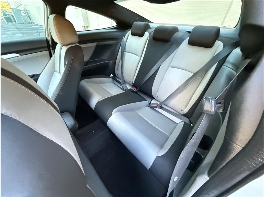 Used 2017 Honda Civic EX-T image 14