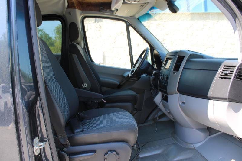 Used 2012 Mercedes-Benz Sprinter 2500 image 11