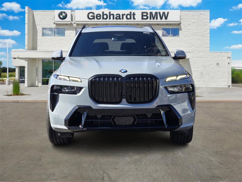 New 2026 BMW X7 xDrive40i w/ M Sport Package image 2