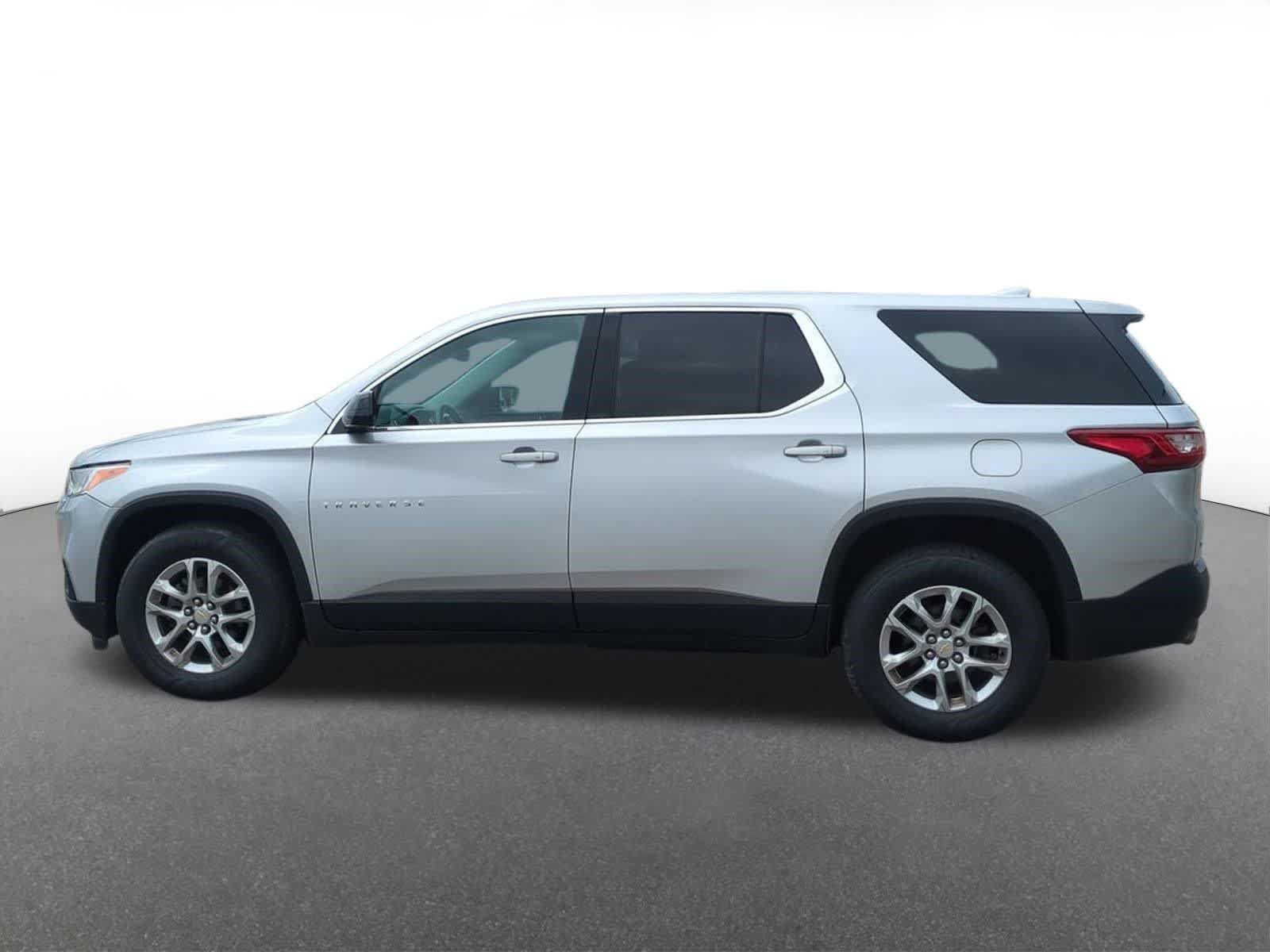 Used 2019 Chevrolet Traverse LS FWD image 3