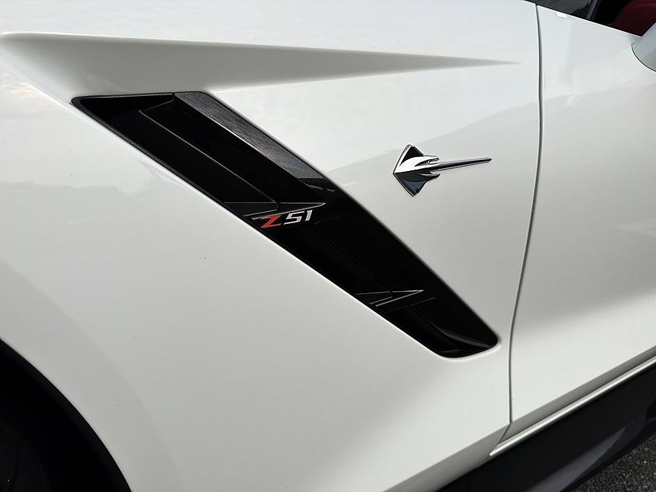 Used 2015 Chevrolet Corvette Stingray Coupe w/ 2LT Preferred Equipment Group RWD image 29