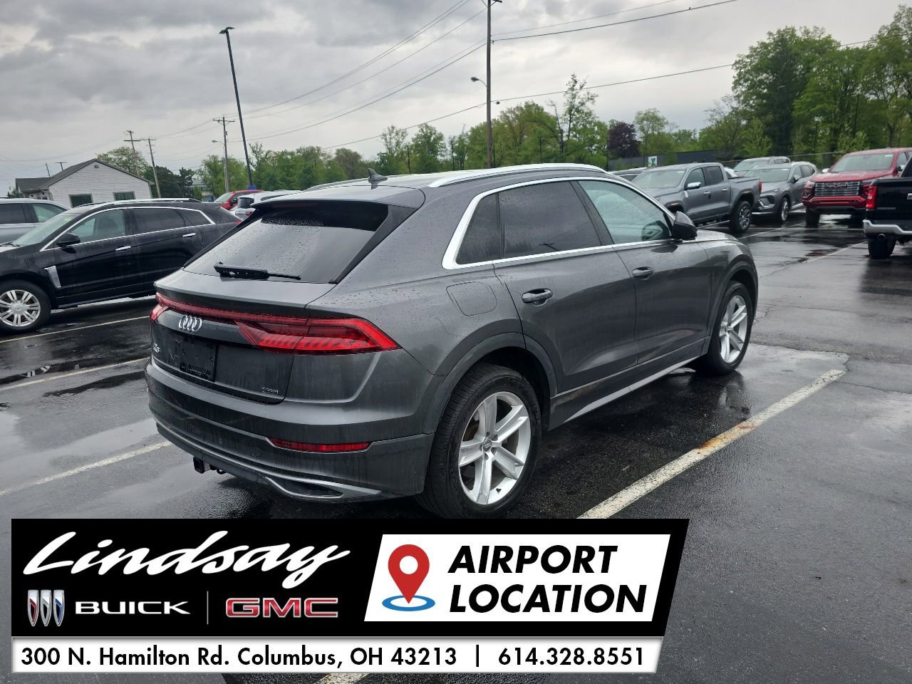 Used 2019 Audi Q8 Premium w/ Convenience Package AWD/4WD image 3