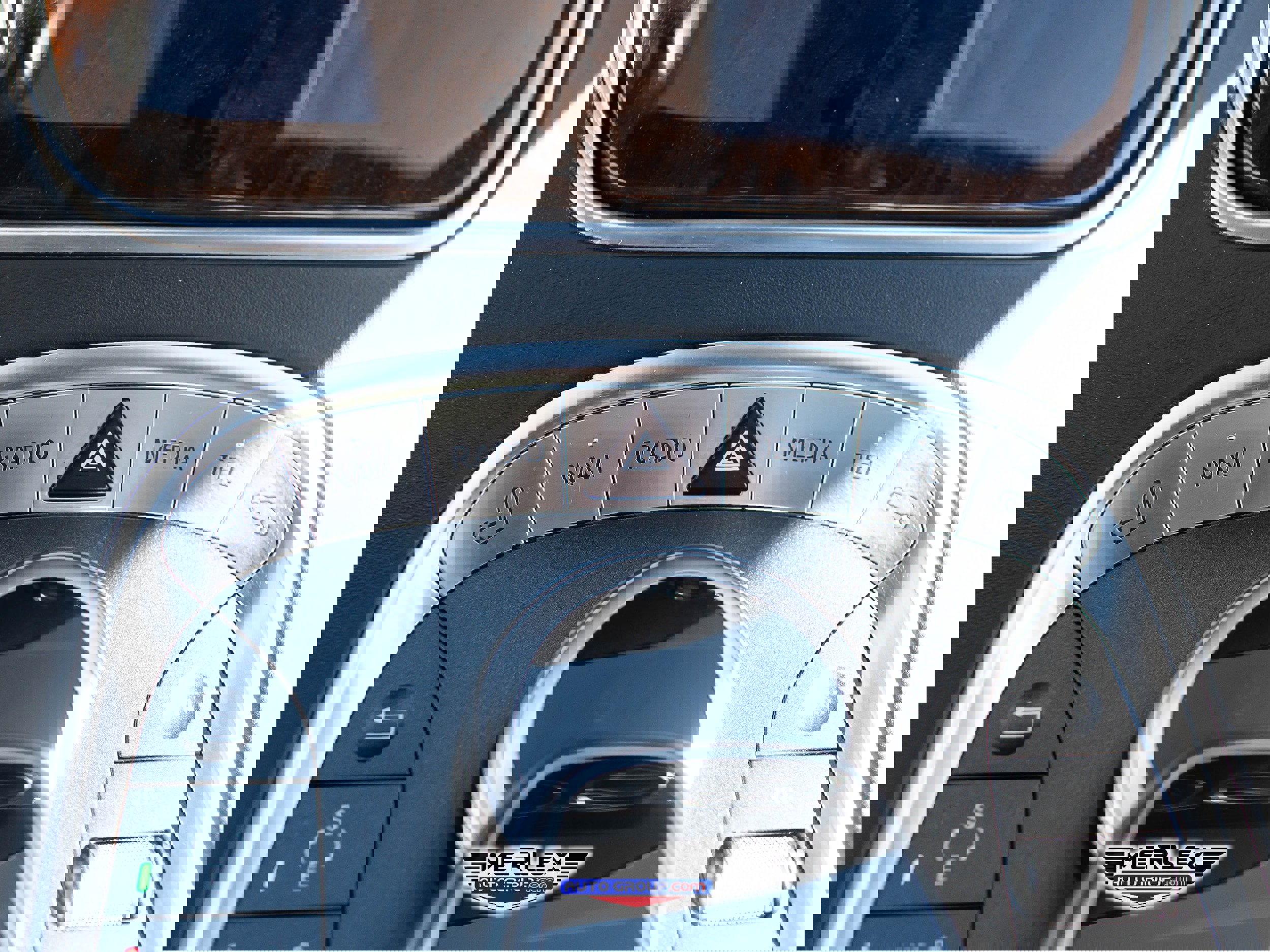 Used 2015 Mercedes-Benz S 550 Sedan image 35