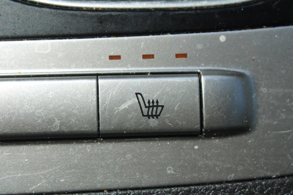 Certified 2024 Kia Carnival LX FWD image 41