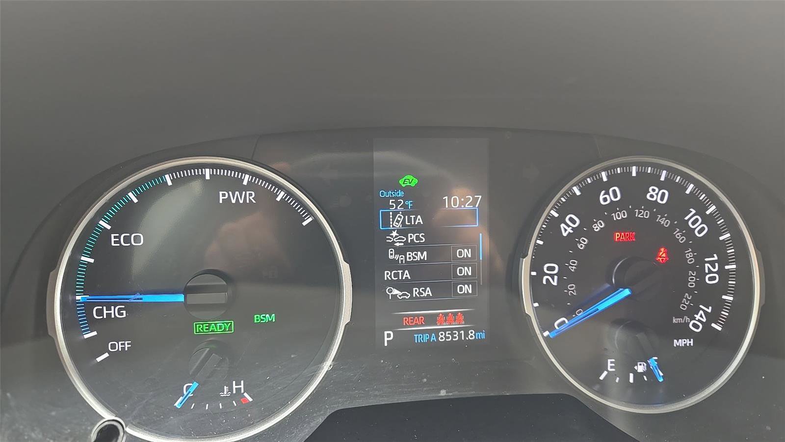 Used 2022 Toyota RAV4 XLE w/ Convenience Package image 23