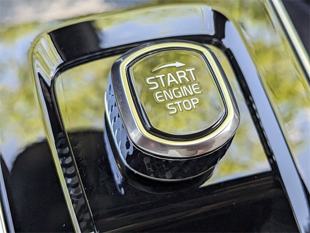 New 2025 Volvo XC90 B6 Plus w/ Protection Package Premier image 31