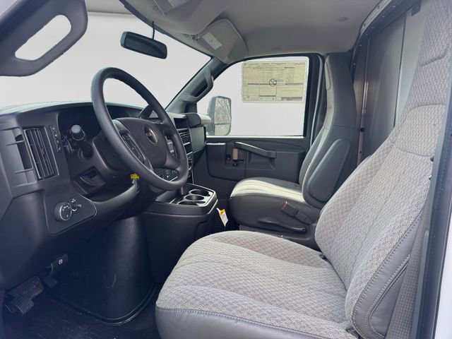 New 2026 GMC Savana 3500 w/ Power Convenience Package RWD image 11
