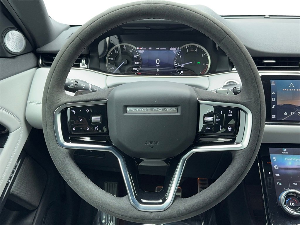Used 2023 Land Rover Range Rover Evoque R-Dynamic SE image 18