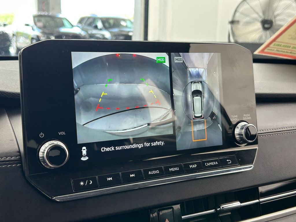 Used 2024 Mitsubishi Outlander SE image 25