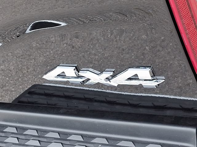 Used 2025 RAM 3500 Limited AWD/4WD image 36