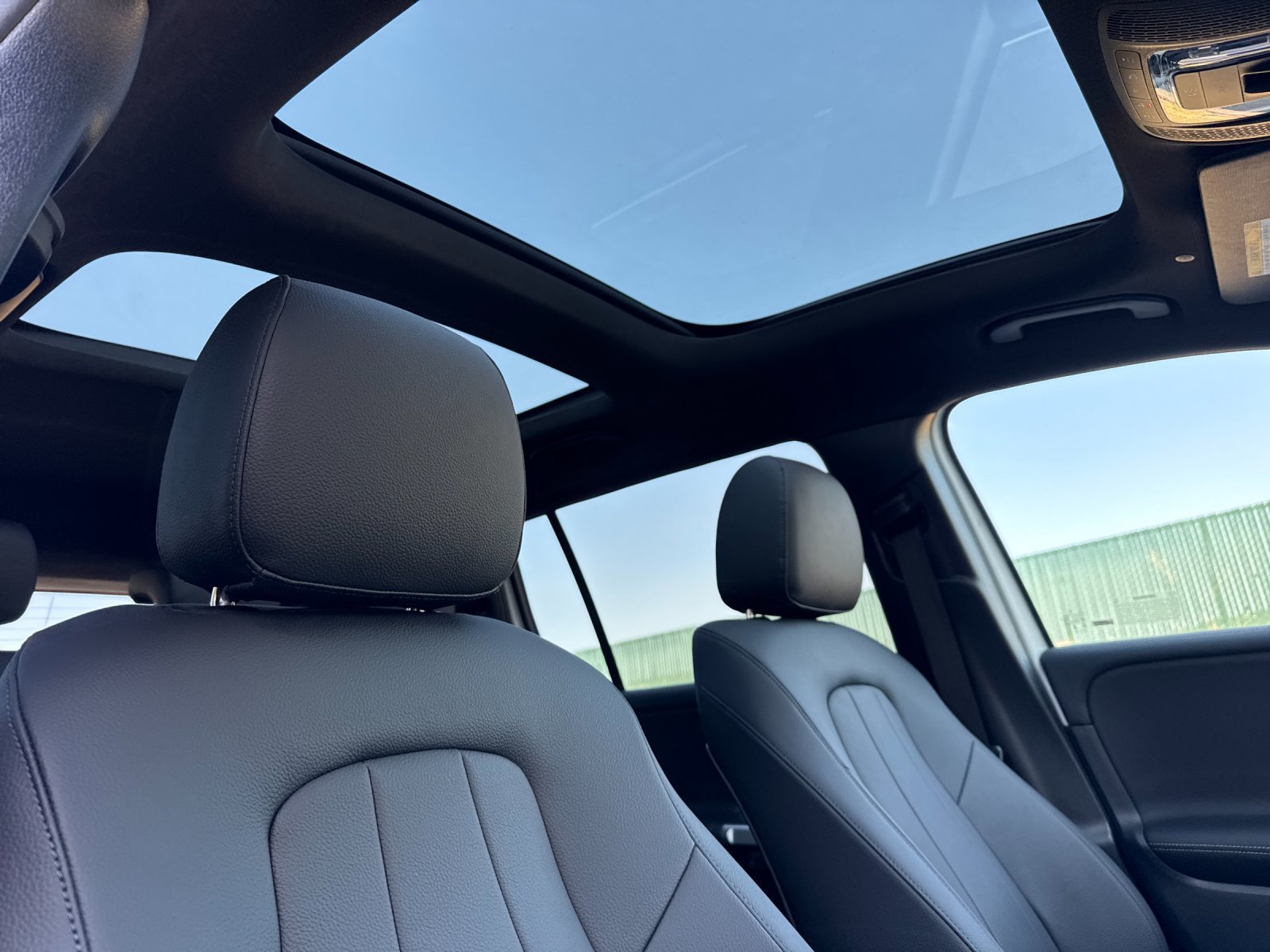 New 2026 Mercedes-Benz GLB 250 4MATIC image 16