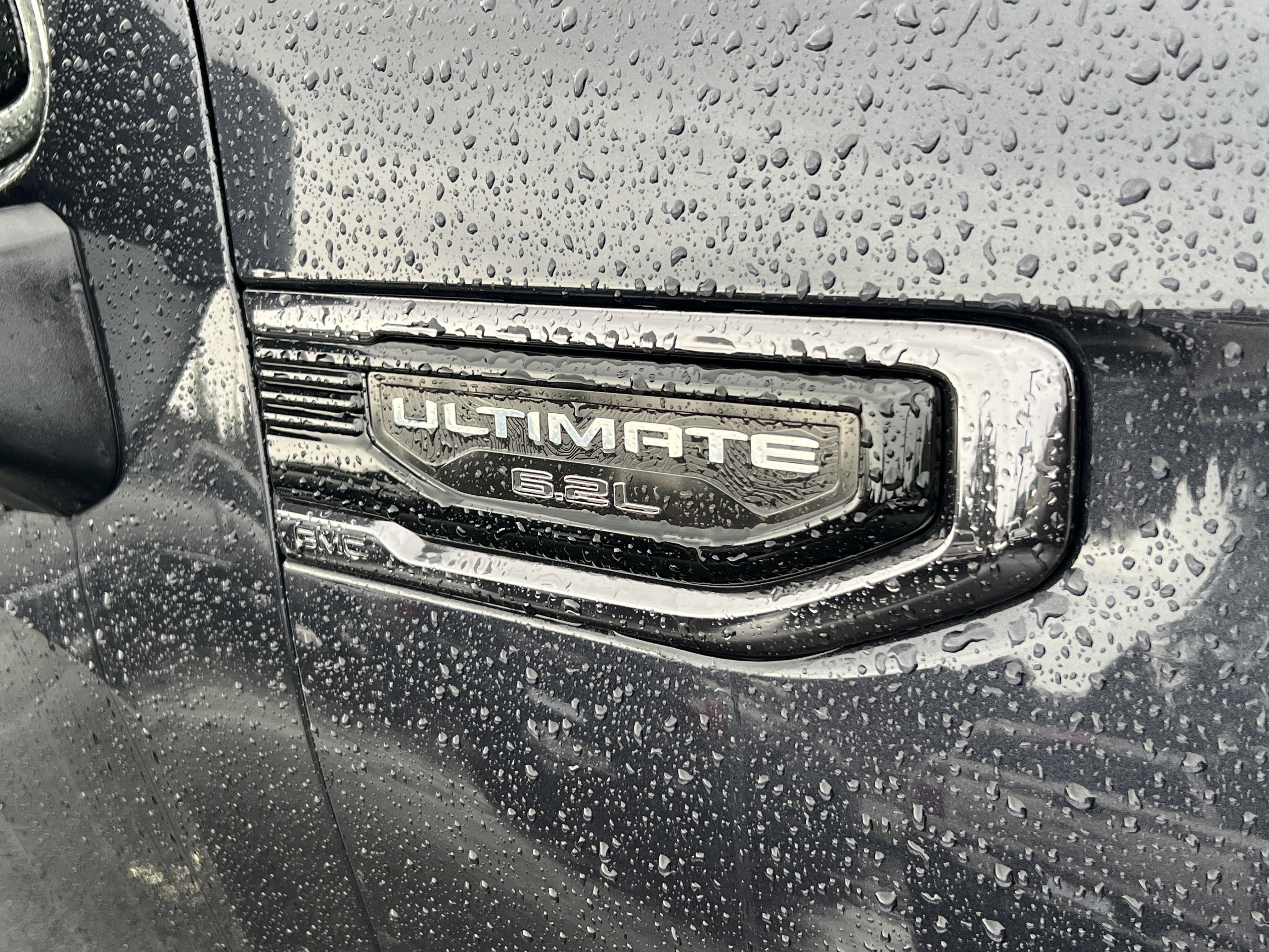 Used 2023 GMC Sierra 1500 Denali Ultimate image 10